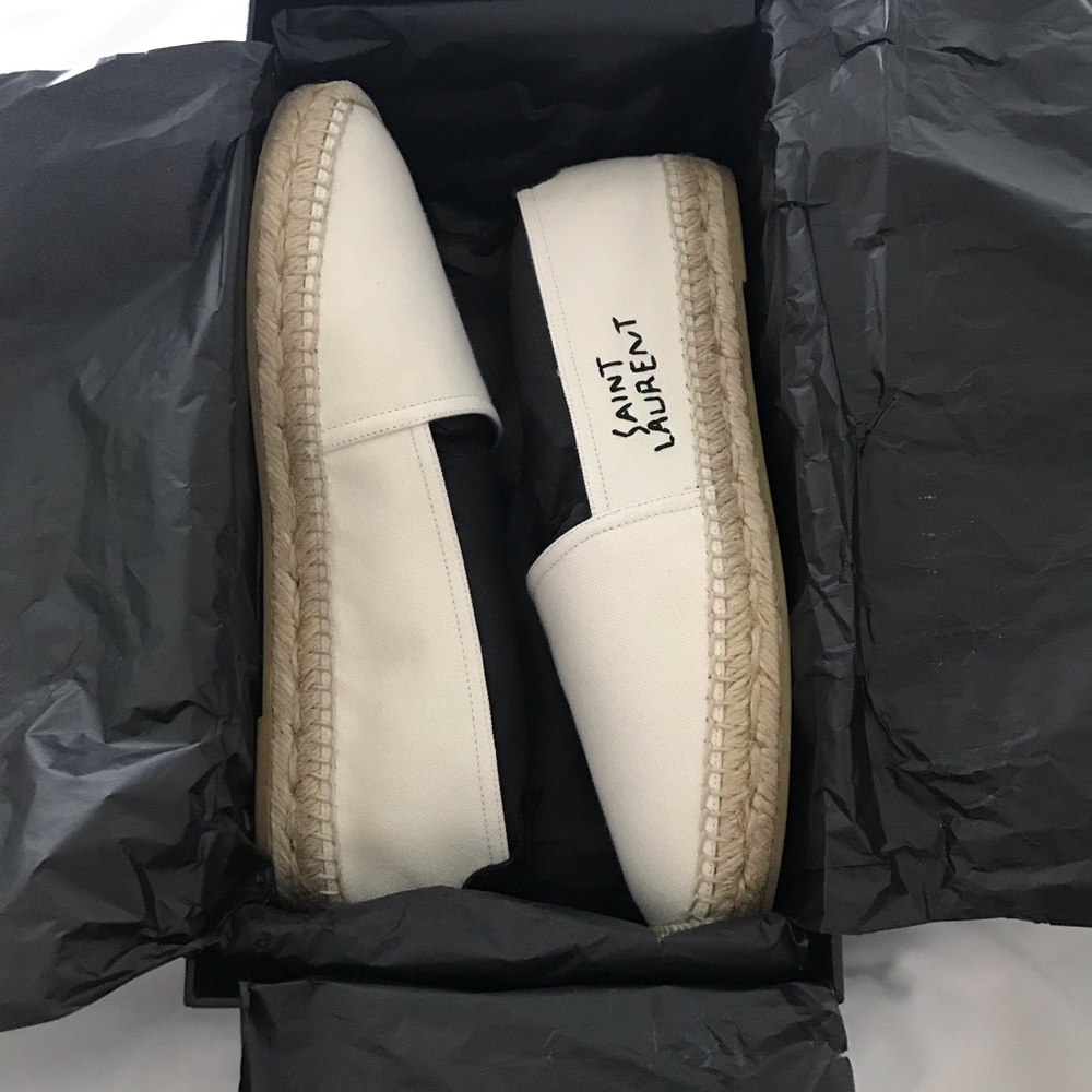 1 day sale! NWT, Box & Bags - SAINT LAURENT sz 39